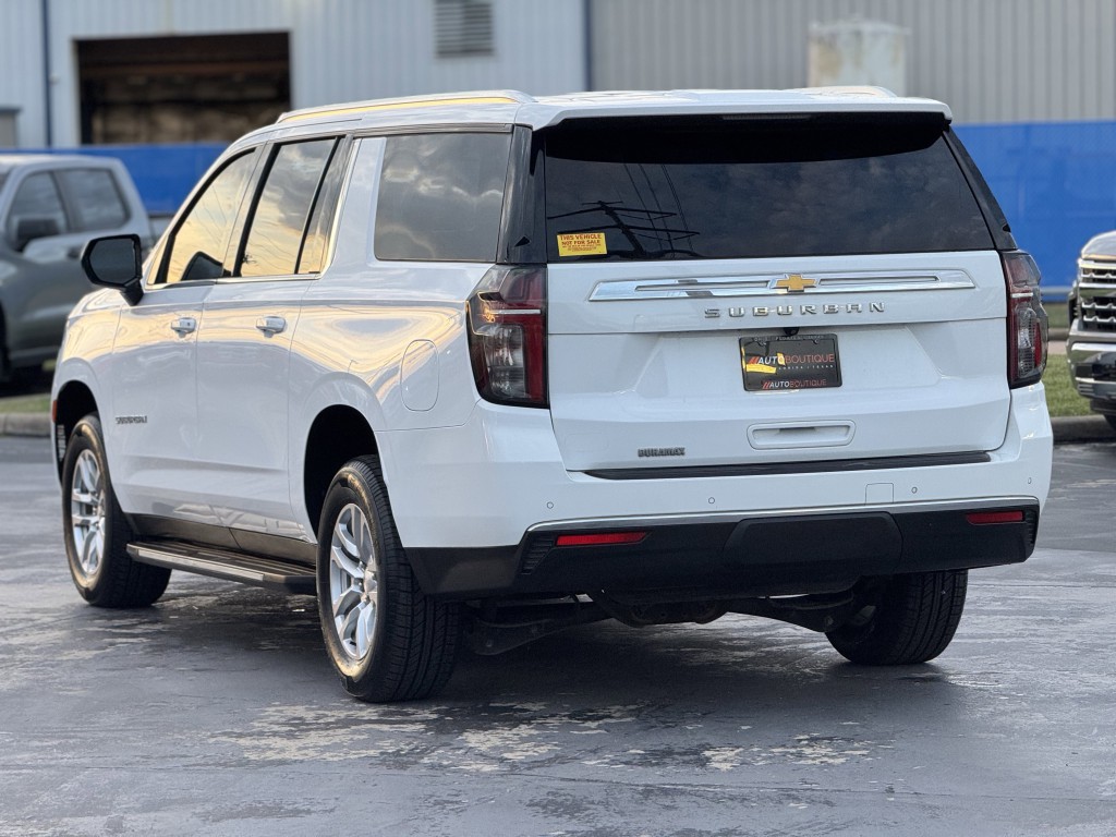 2023 Chevrolet Suburban Image 8