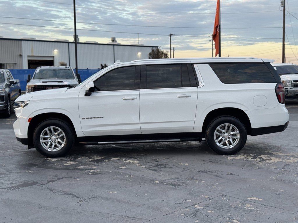 2023 Chevrolet Suburban Image 10