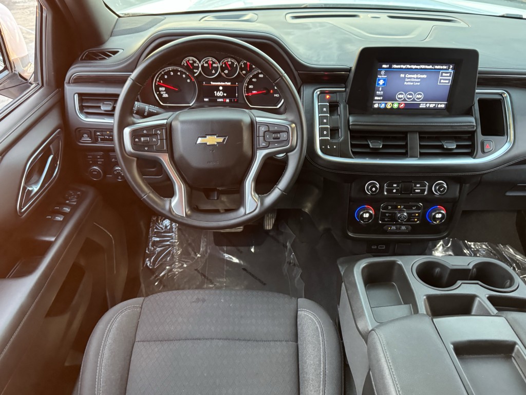 2023 Chevrolet Suburban Image 14