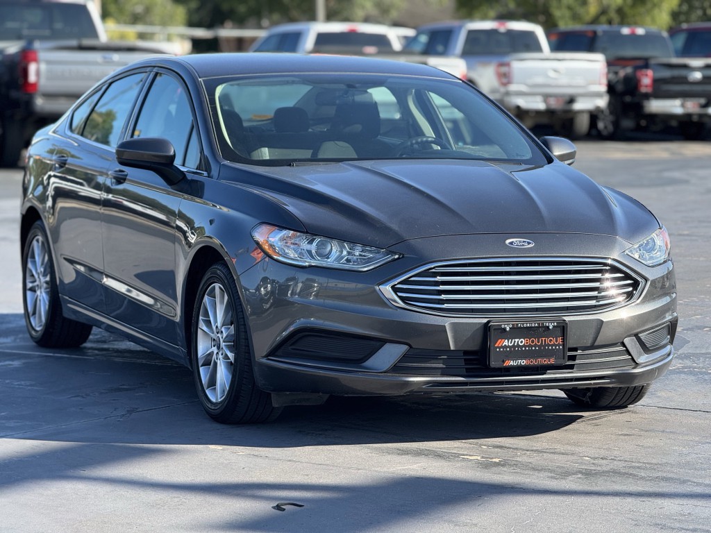 2017 Ford Fusion Image 3