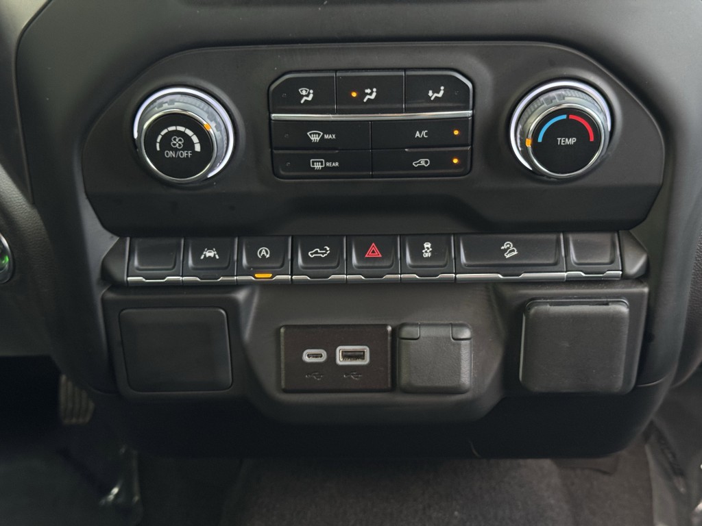 2024 Chevrolet Silverado 1500 Image 17