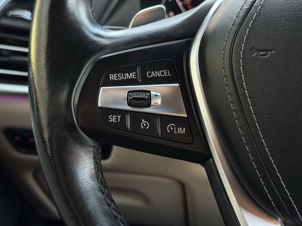 2019 BMW X5 Image 17