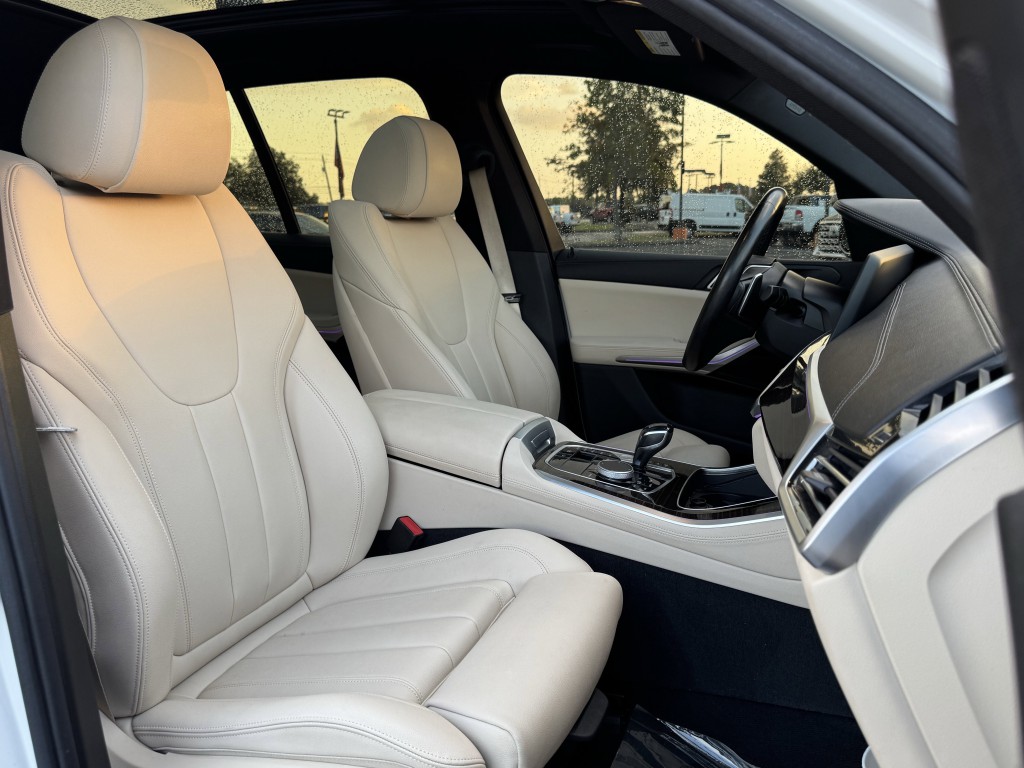 2019 BMW X5 Image 26