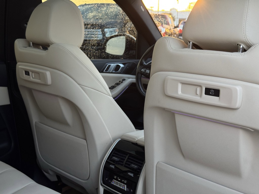 2019 BMW X5 Image 30