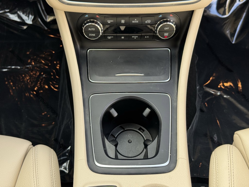 2019 Mercedes-Benz CLA-Class Image 18
