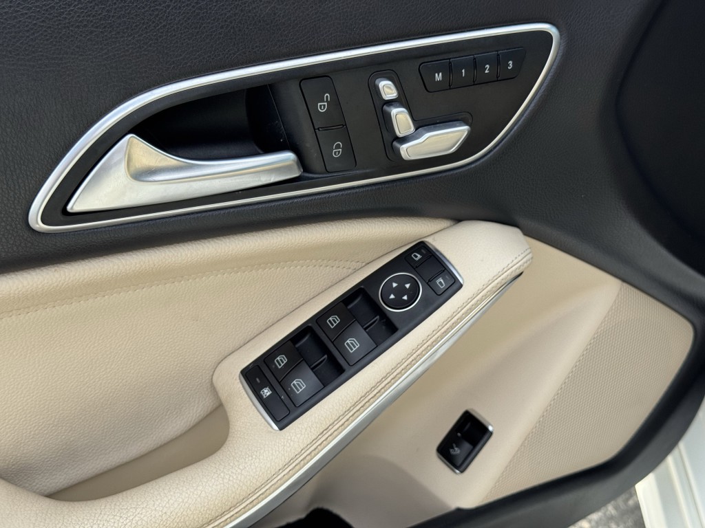 2019 Mercedes-Benz CLA-Class Image 20