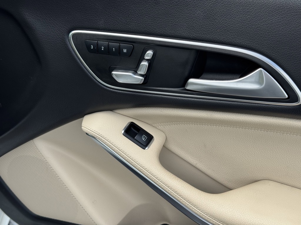2019 Mercedes-Benz CLA-Class Image 22