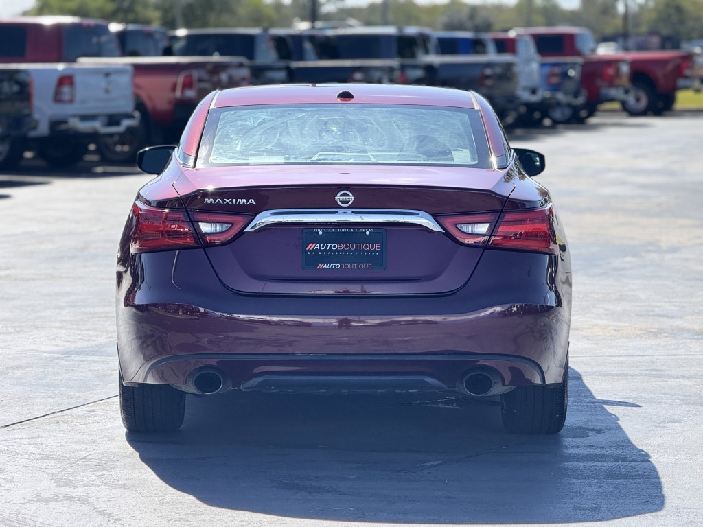 2017 Nissan Maxima Image 7