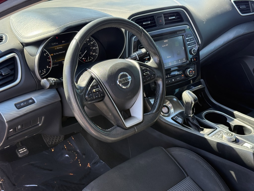 2017 Nissan Maxima Image 12