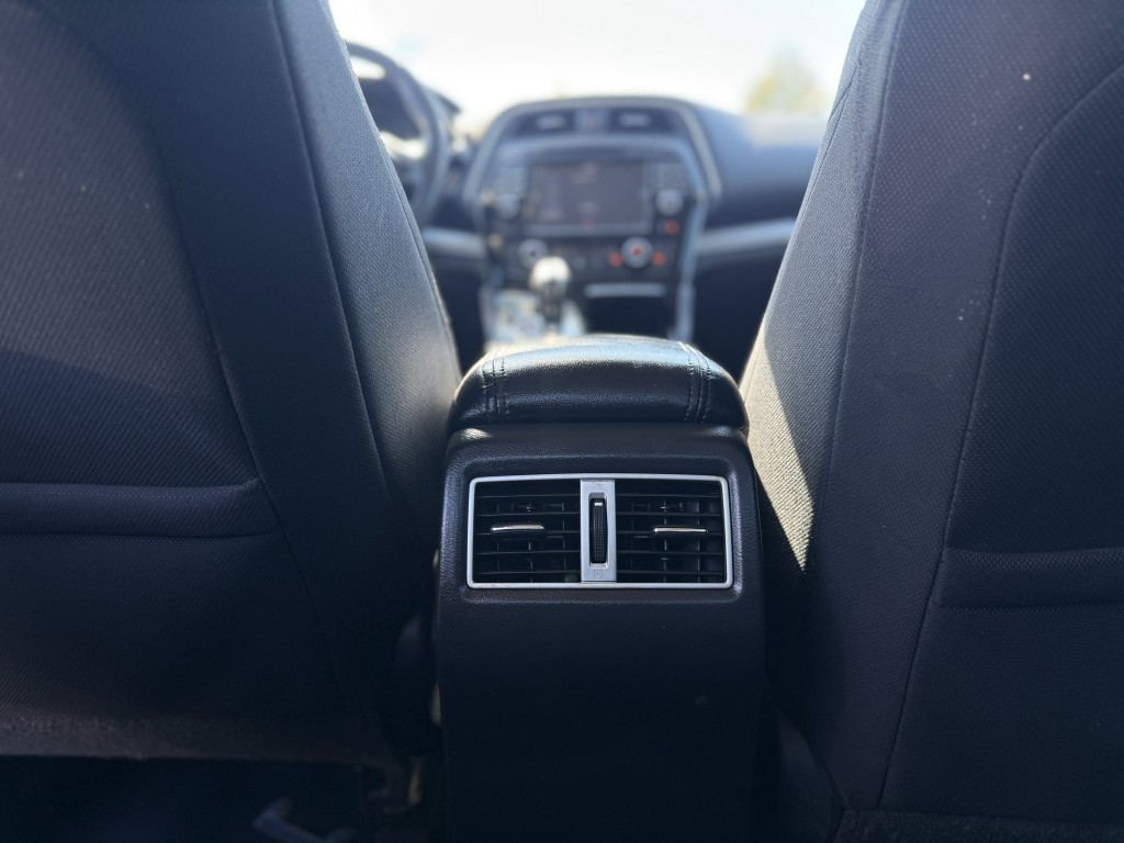 2017 Nissan Maxima Image 30