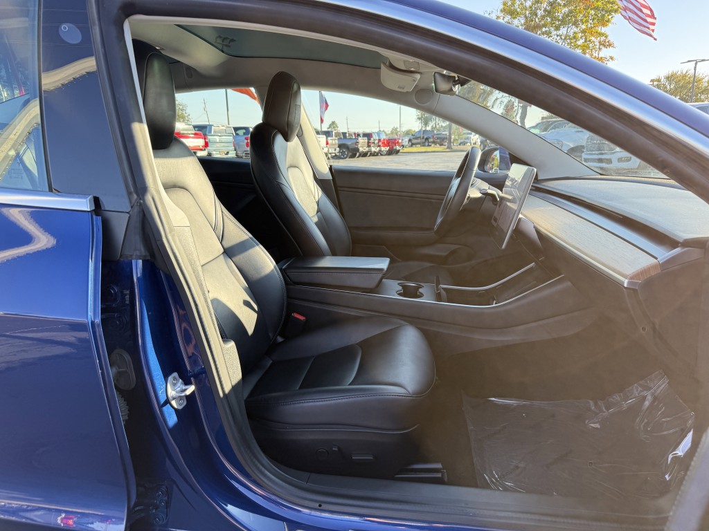 2020 Tesla Model 3 Image 20