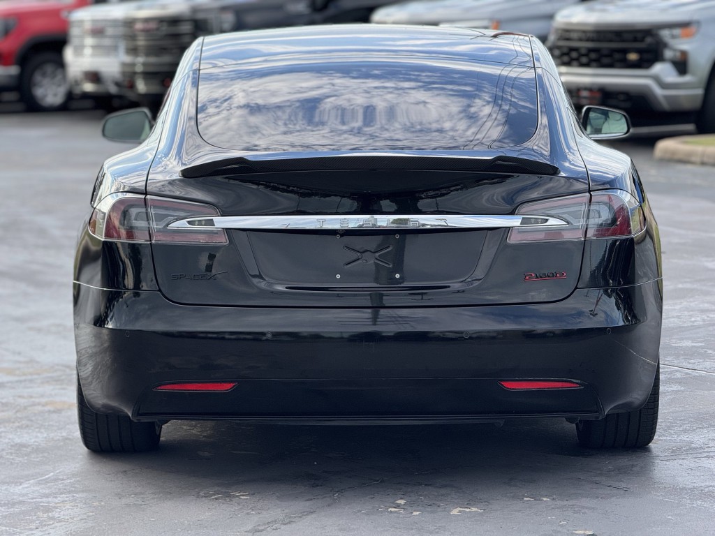 2017 Tesla Model S Image 8