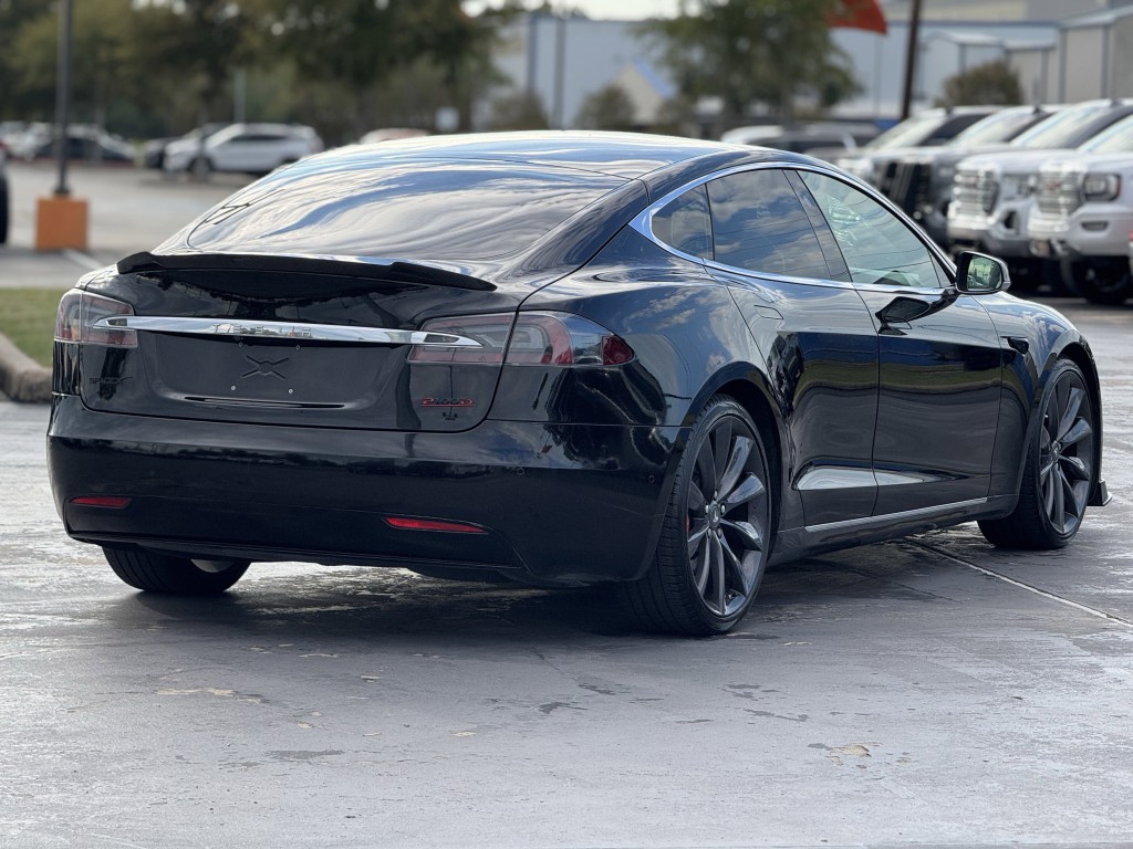 2017 Tesla Model S Image 10