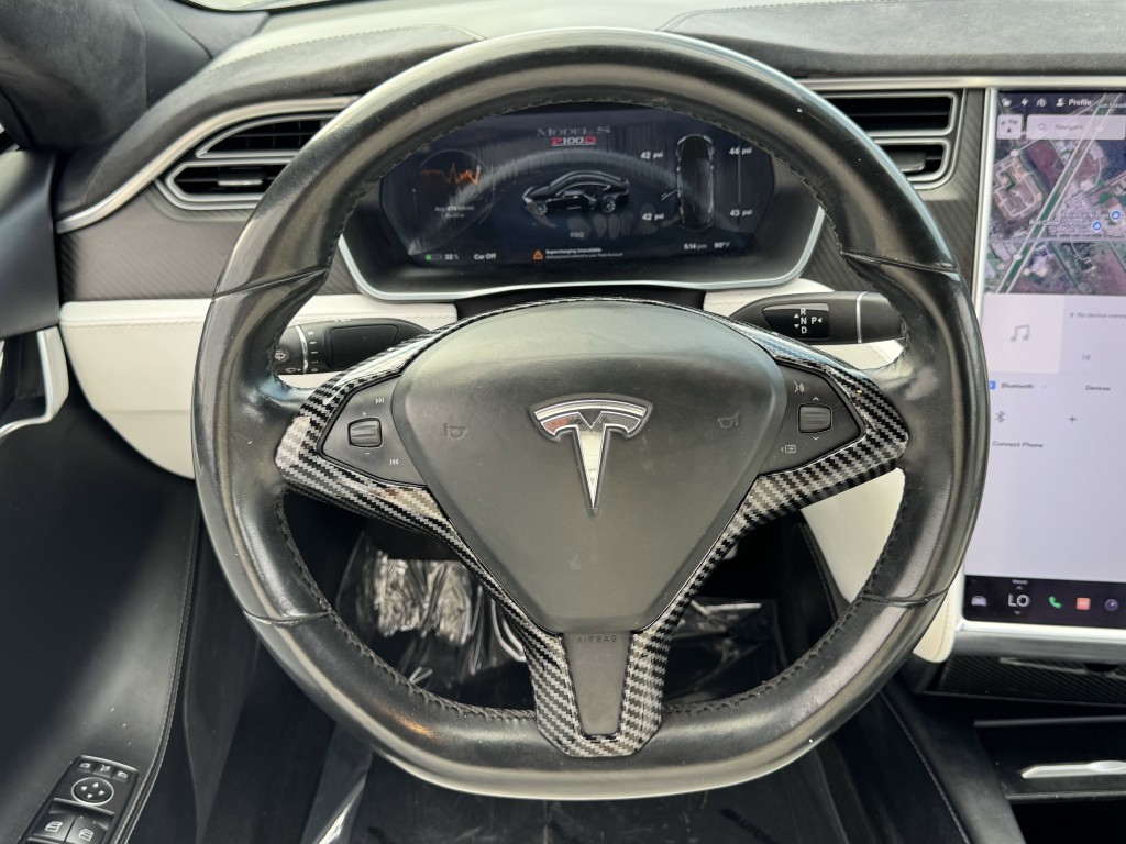 2017 Tesla Model S Image 15