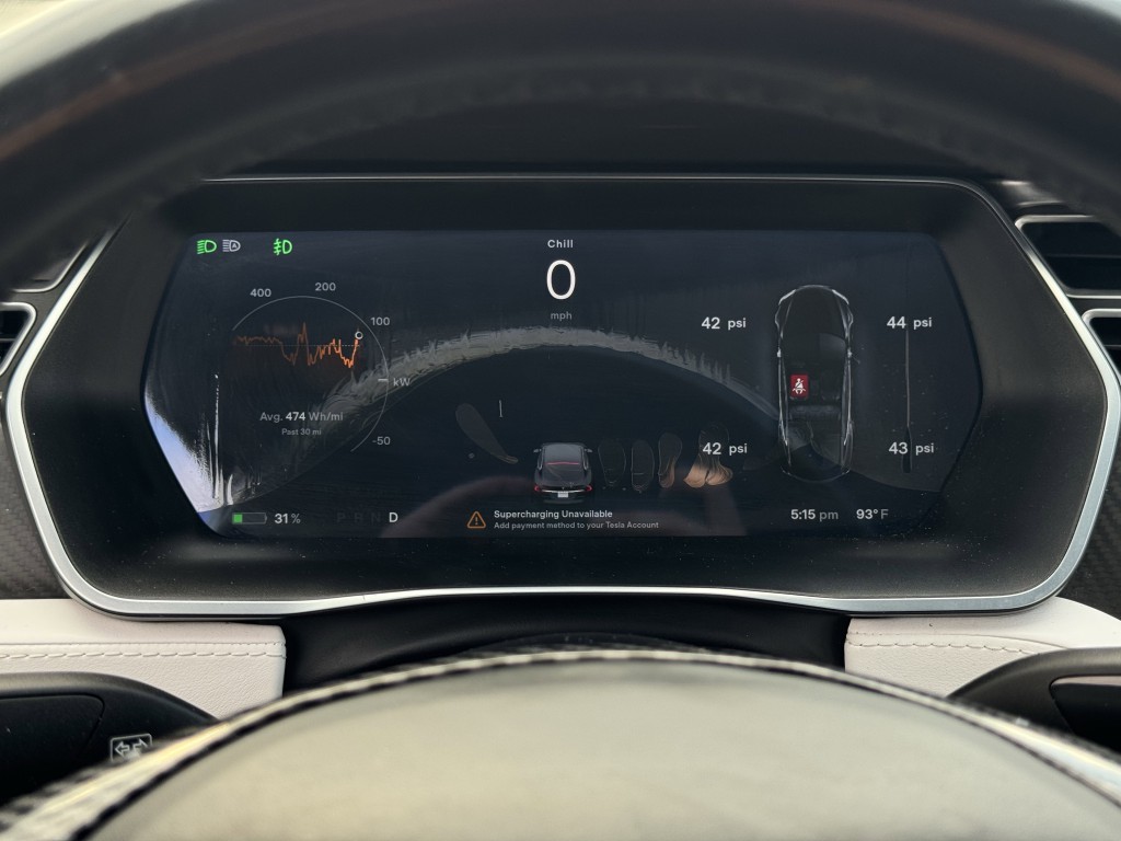 2017 Tesla Model S Image 16