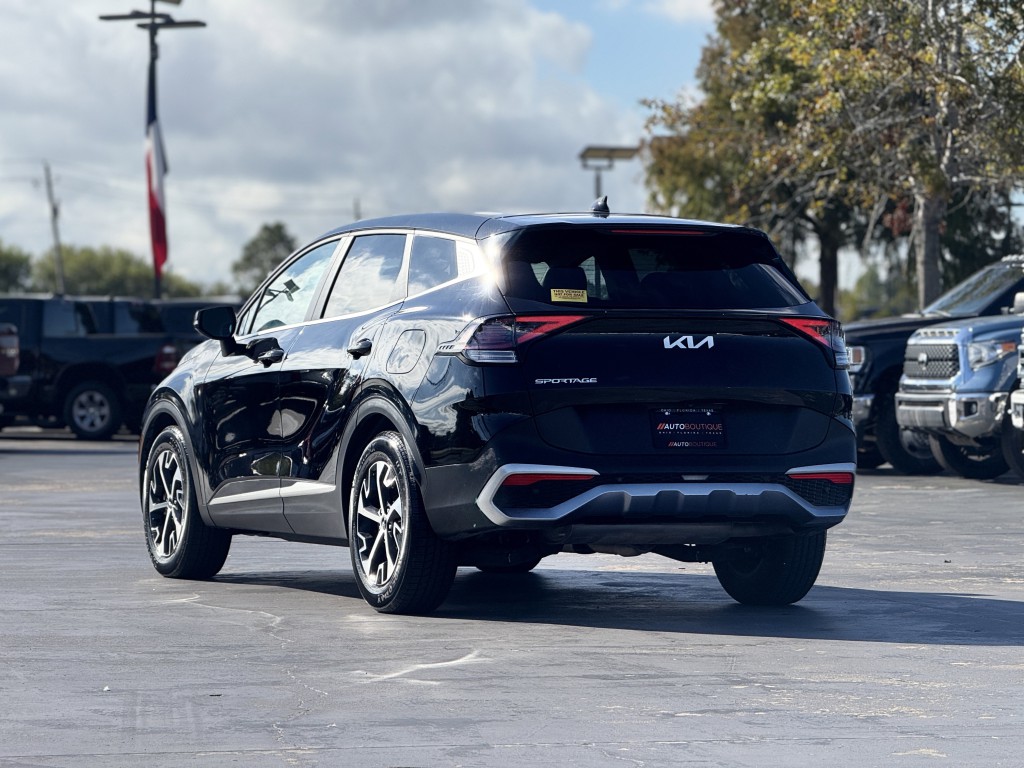 2023 Kia Sportage Image 8