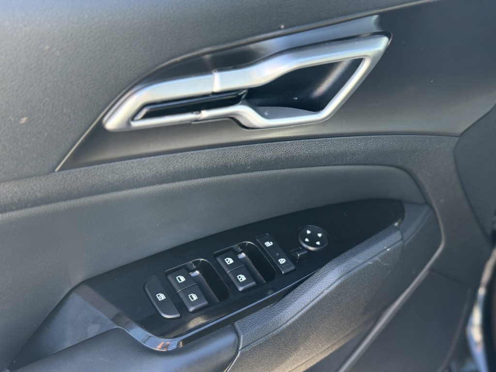 2023 Kia Sportage Image 25