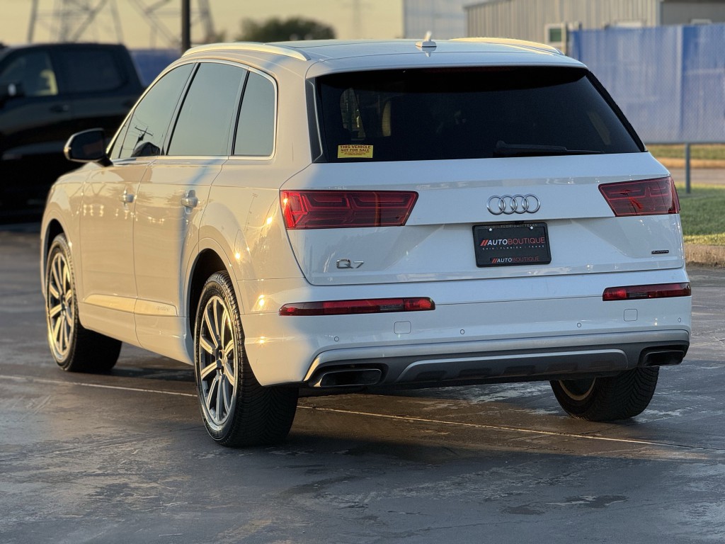 2018 Audi Q7 Image 9