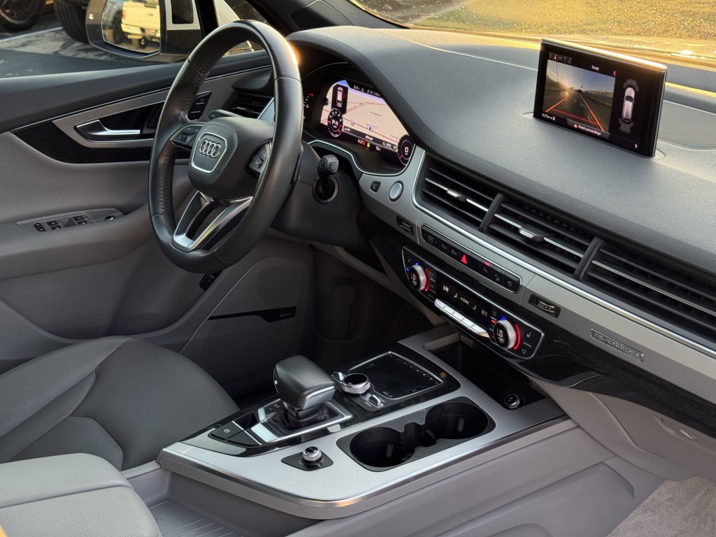 2018 Audi Q7 Image 13