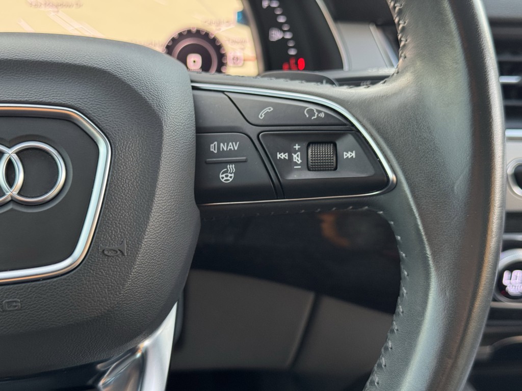 2018 Audi Q7 Image 17
