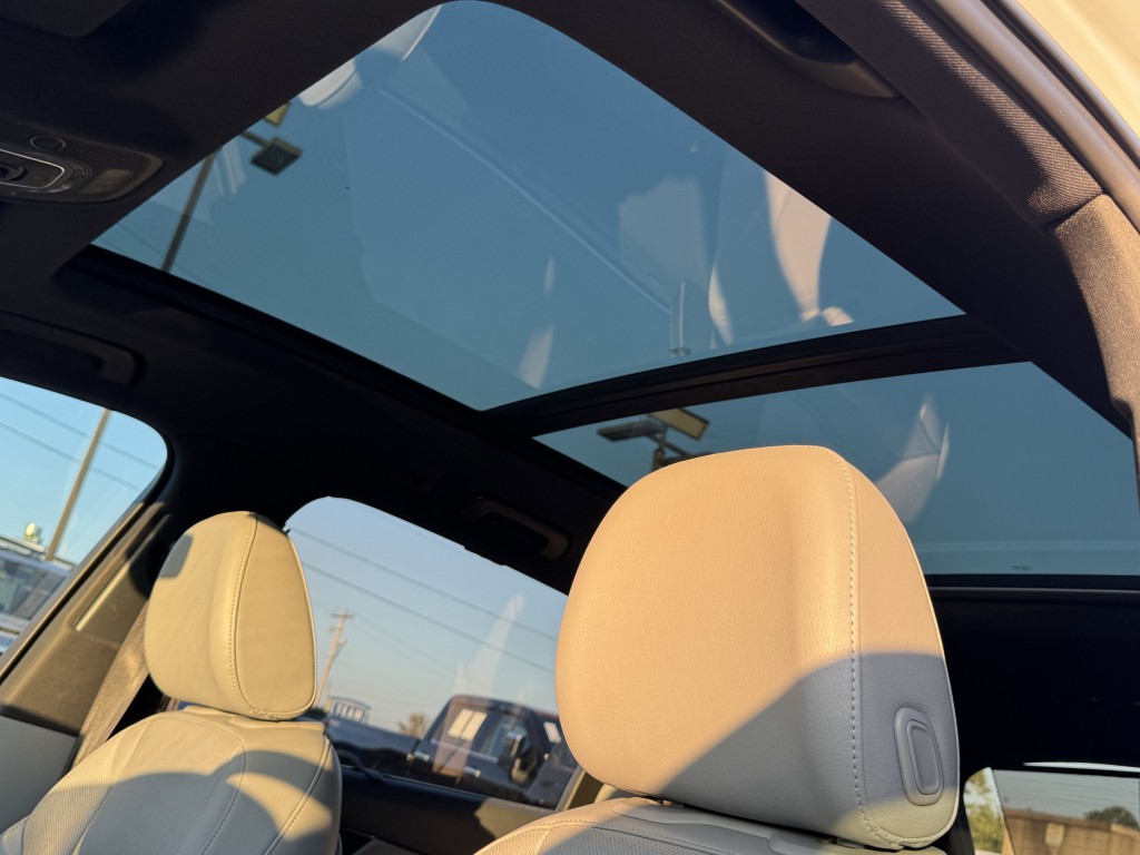 2018 Audi Q7 Image 32