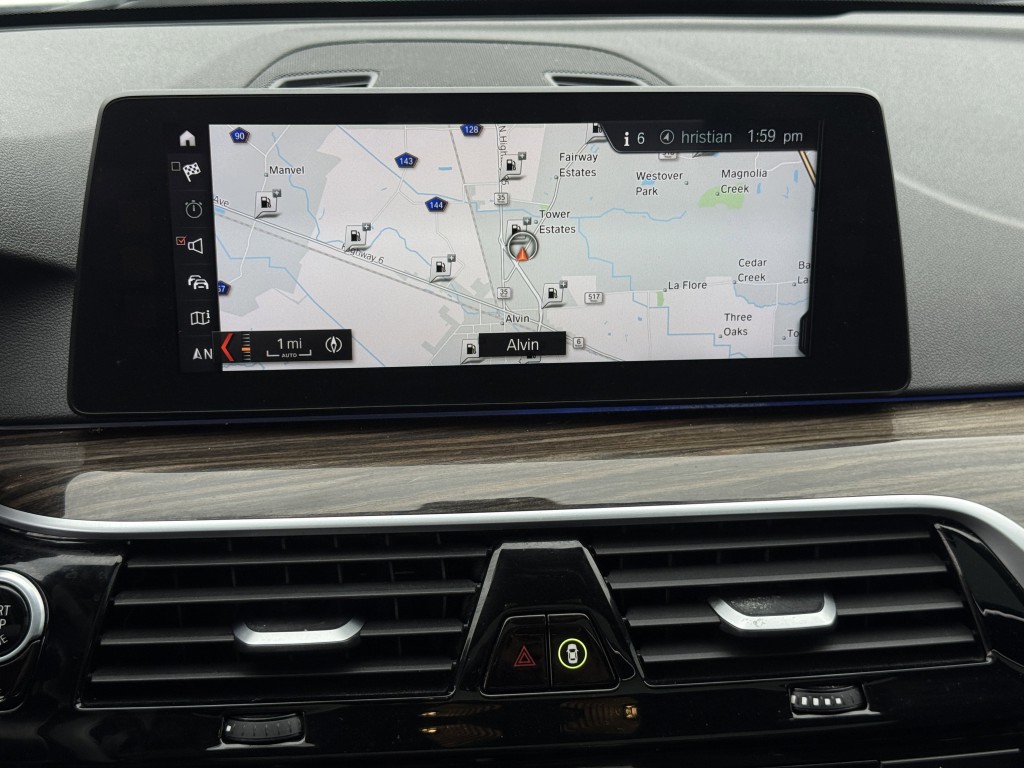 2017 BMW 5 Series Image 23