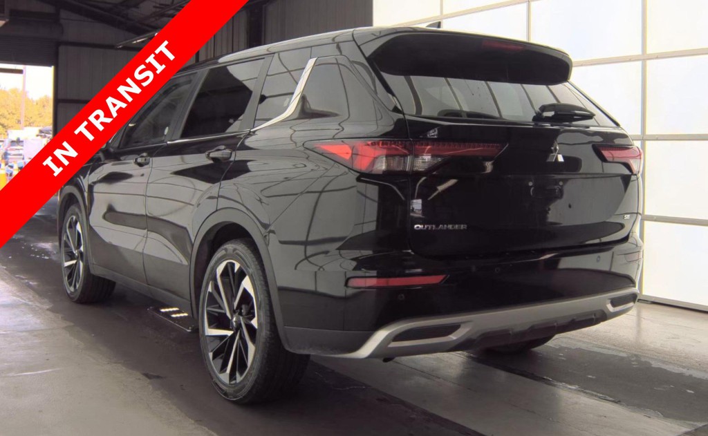 2024 Mitsubishi Outlander Image 7