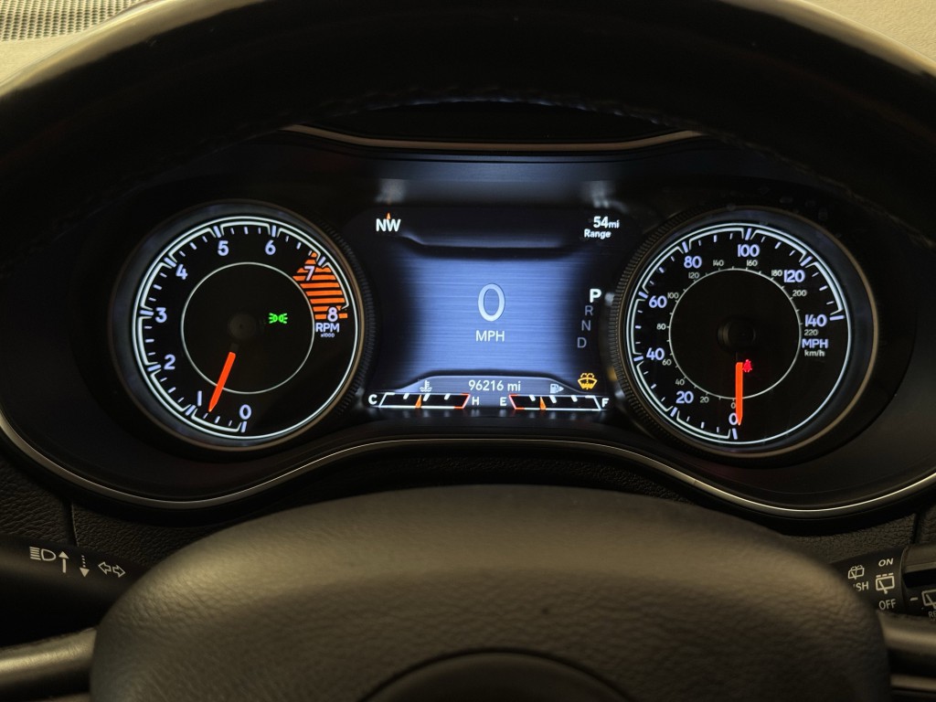 2019 Jeep Cherokee Image 16