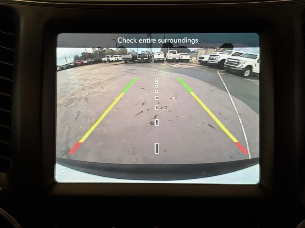 2019 Jeep Cherokee Image 18