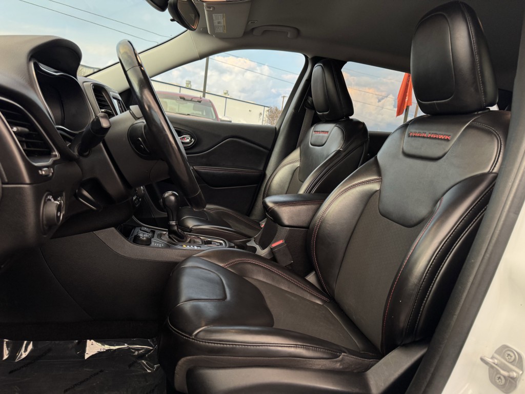 2019 Jeep Cherokee Image 21
