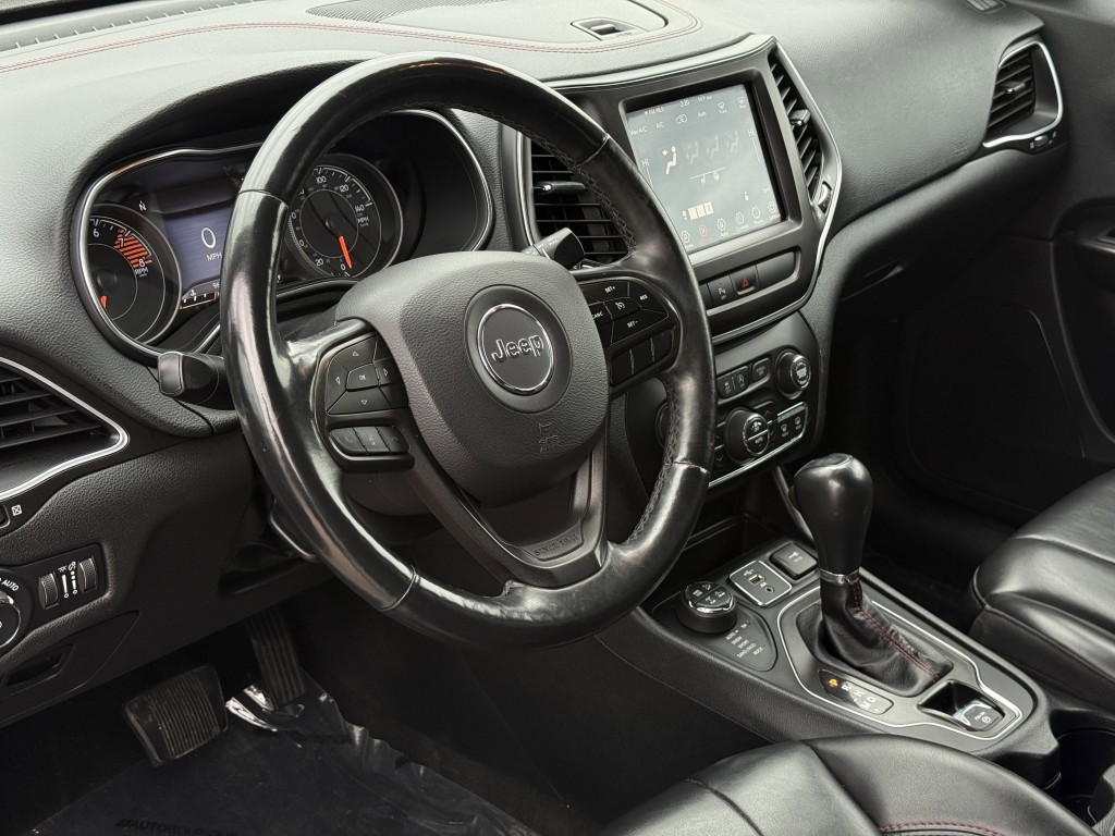 2019 Jeep Cherokee Image 13