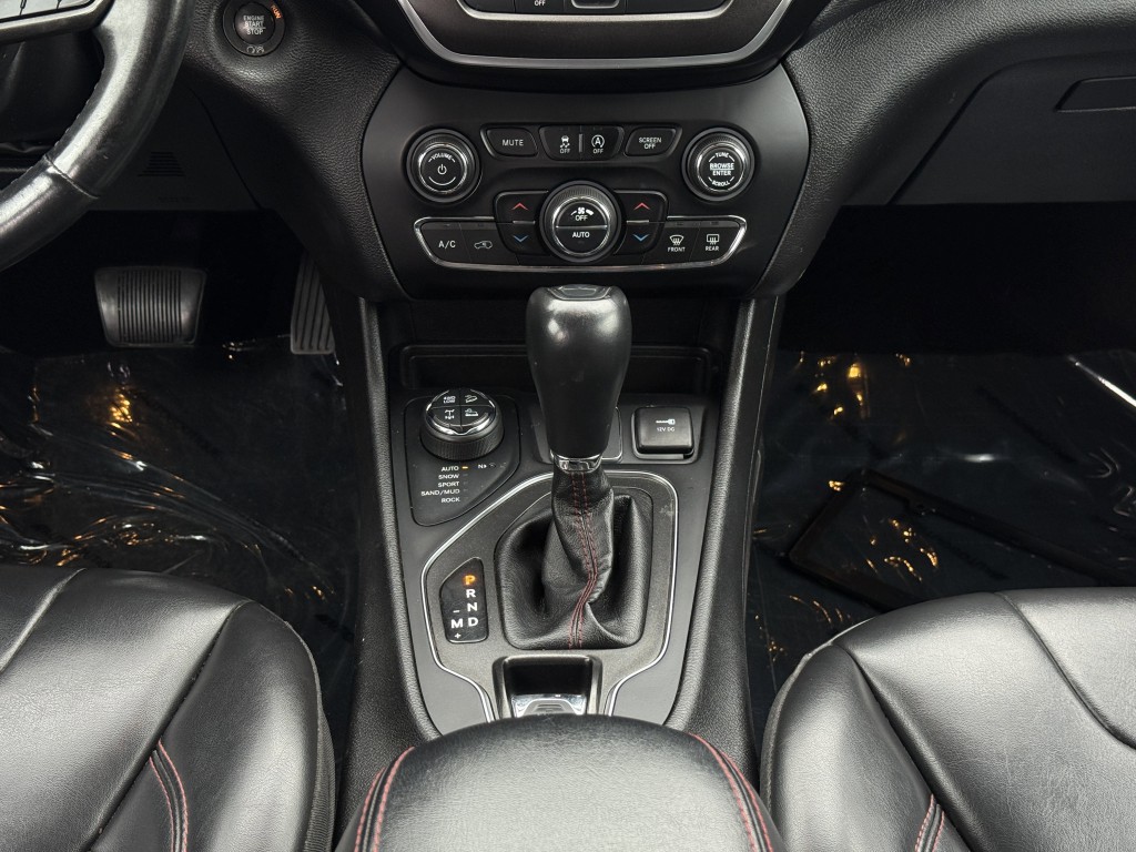 2019 Jeep Cherokee Image 22