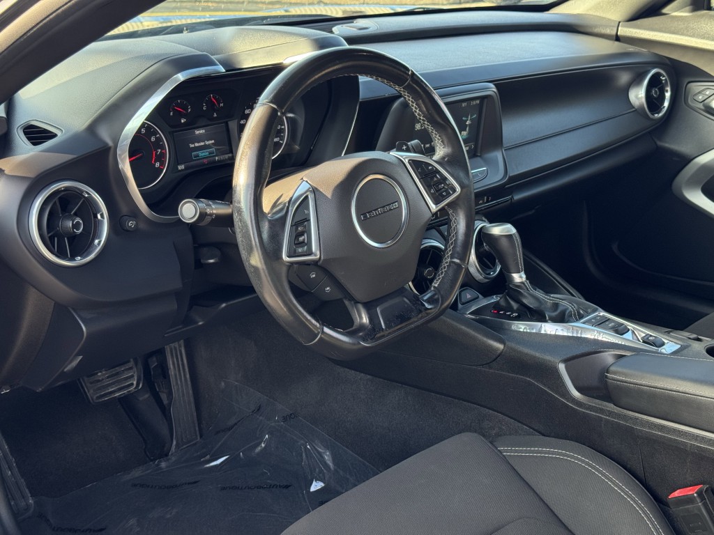 2016 Chevrolet Camaro Image 13