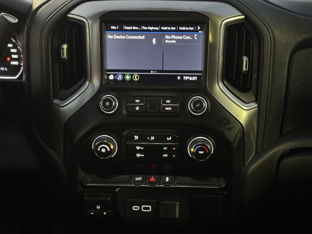 2021 Chevrolet Silverado 1500 Image 17