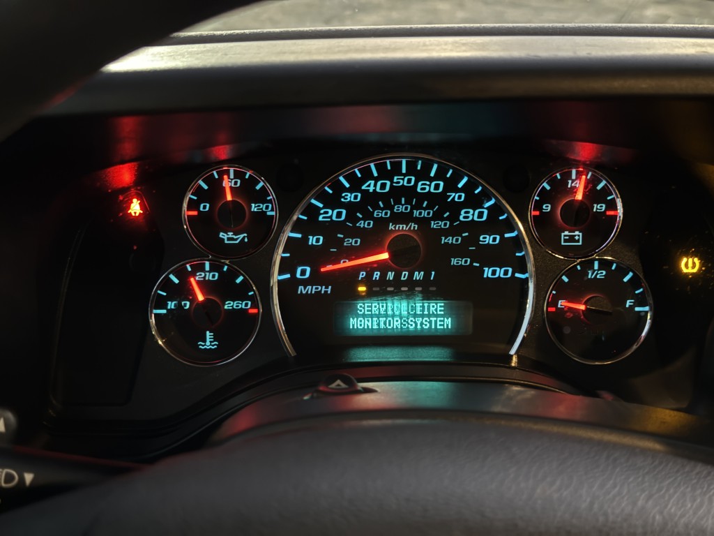 2021 Chevrolet Express Image 14