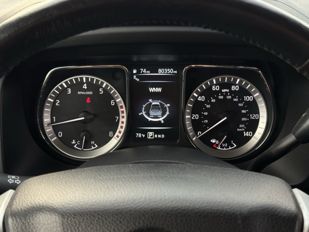 2018 Nissan Titan Image 17