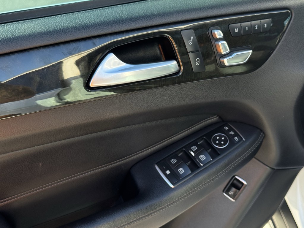 2018 Mercedes-Benz GLE-Class Image 21