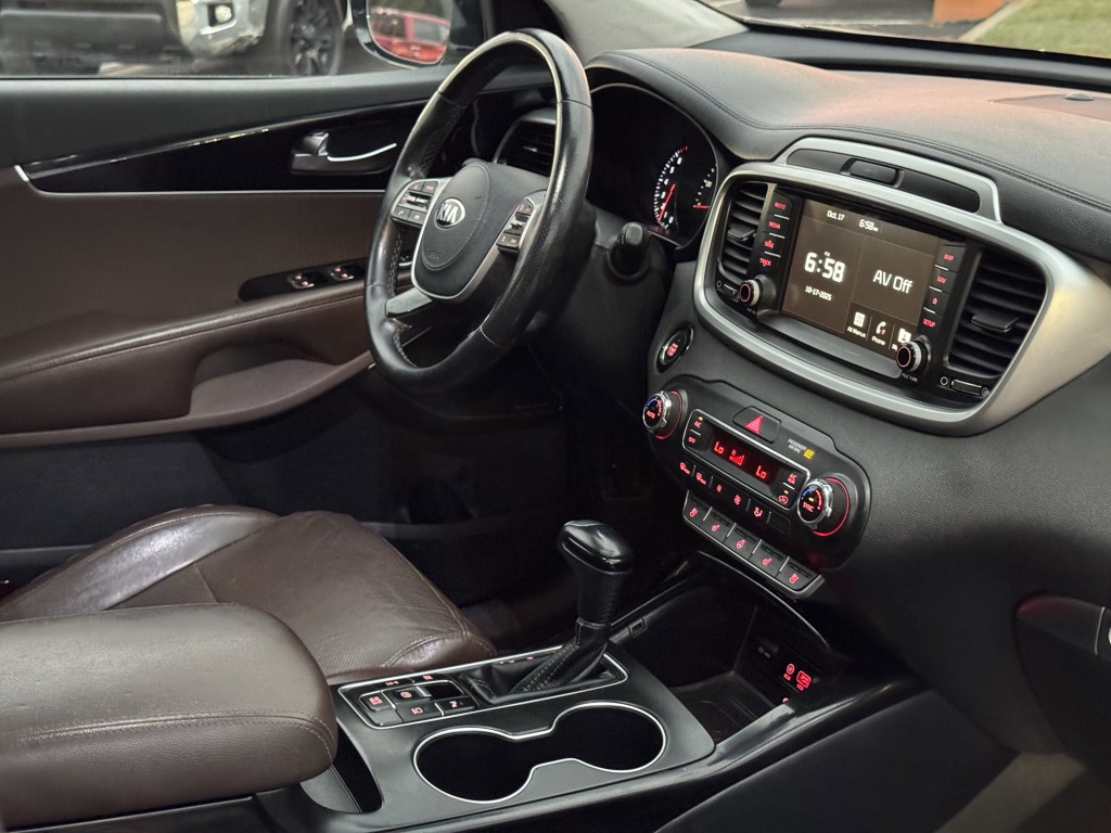 2019 Kia Sorento Image 13