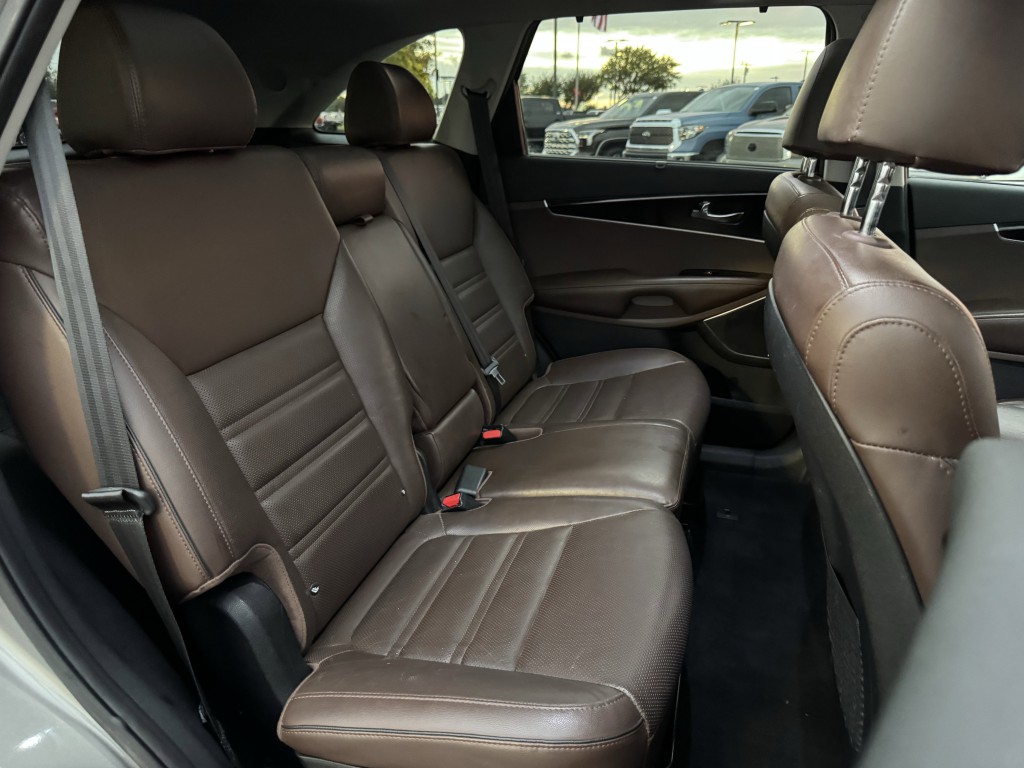 2019 Kia Sorento Image 26