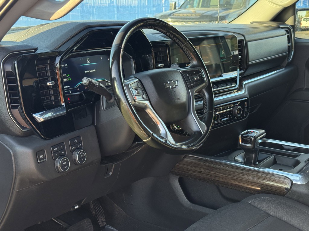 2023 Chevrolet Silverado 1500 Image 12