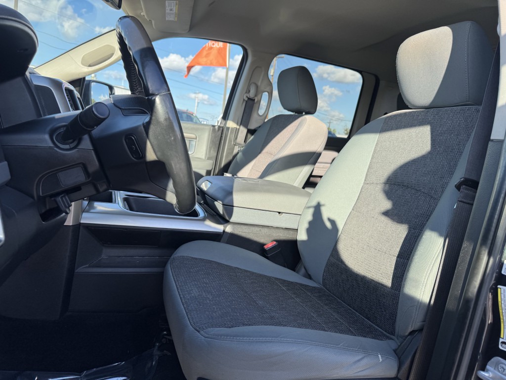 2017 RAM 1500 Image 21