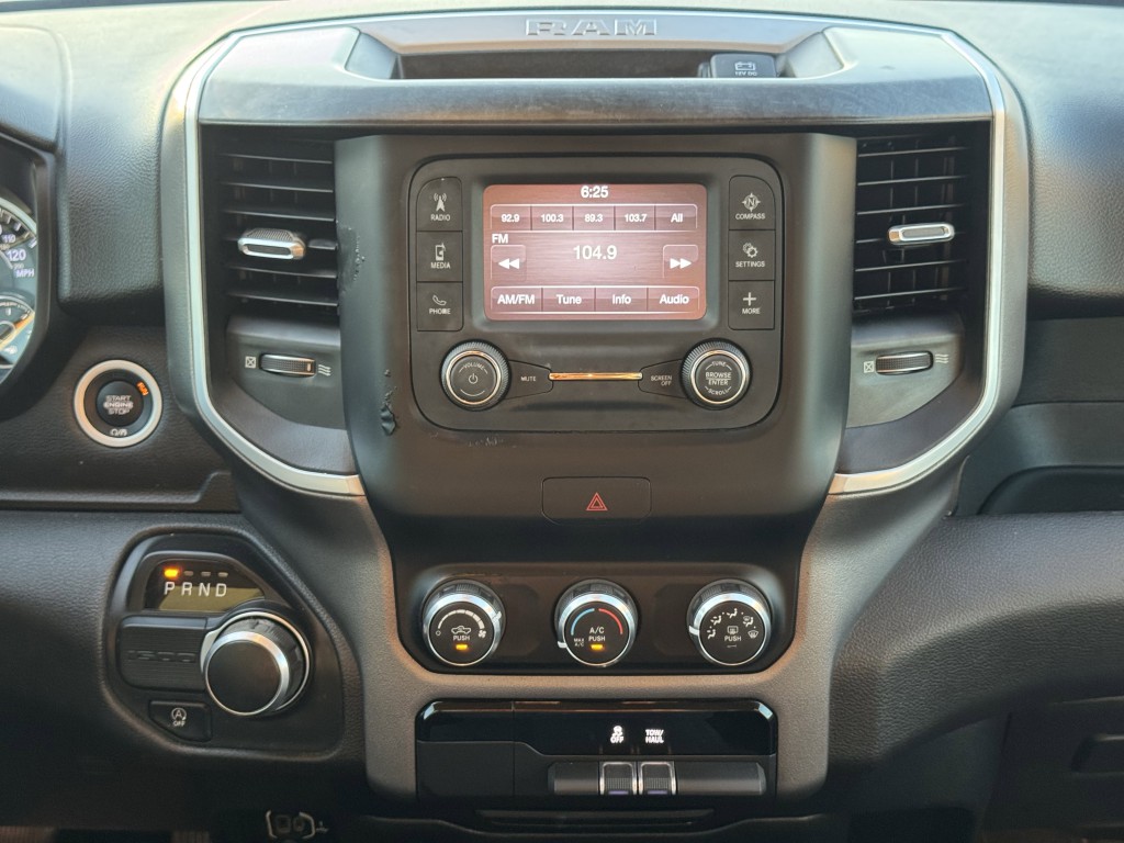 2020 RAM 1500 Image 18