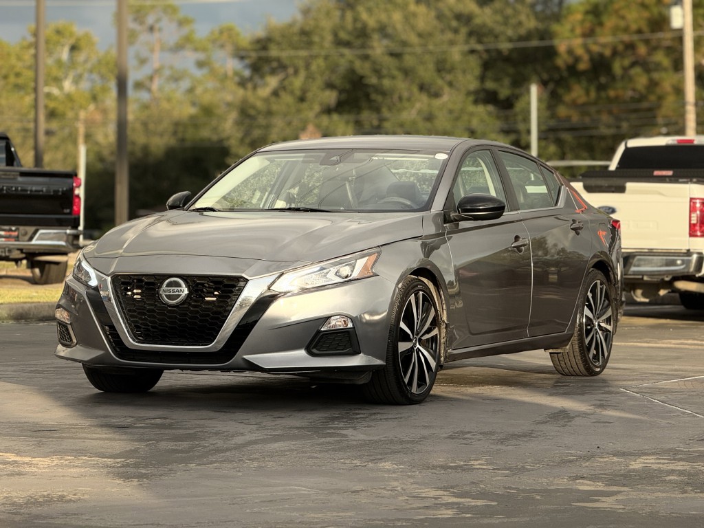 2022 Nissan Altima Image 5