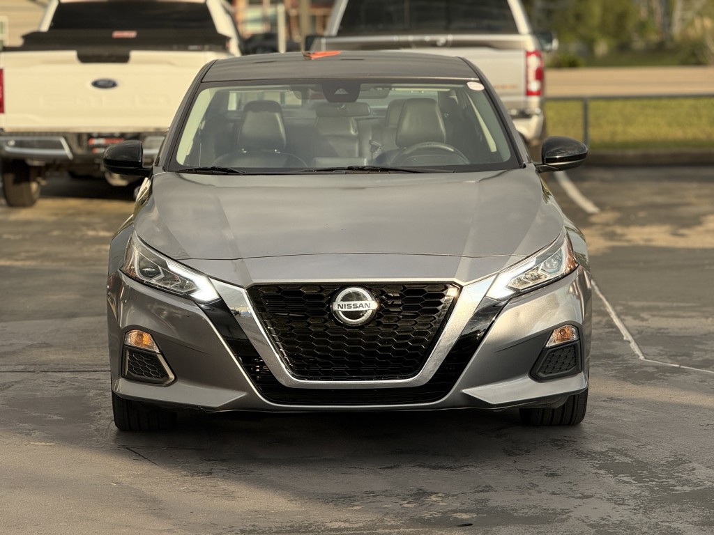 2022 Nissan Altima Image 6