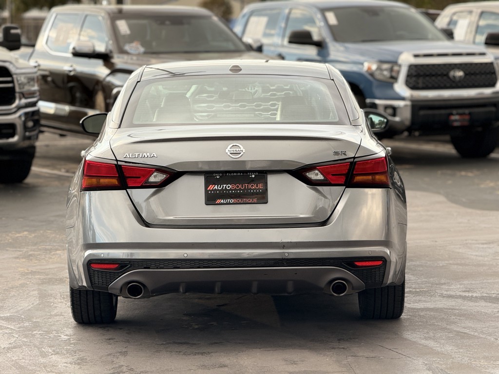 2022 Nissan Altima Image 7