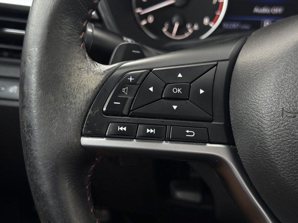 2022 Nissan Altima Image 16