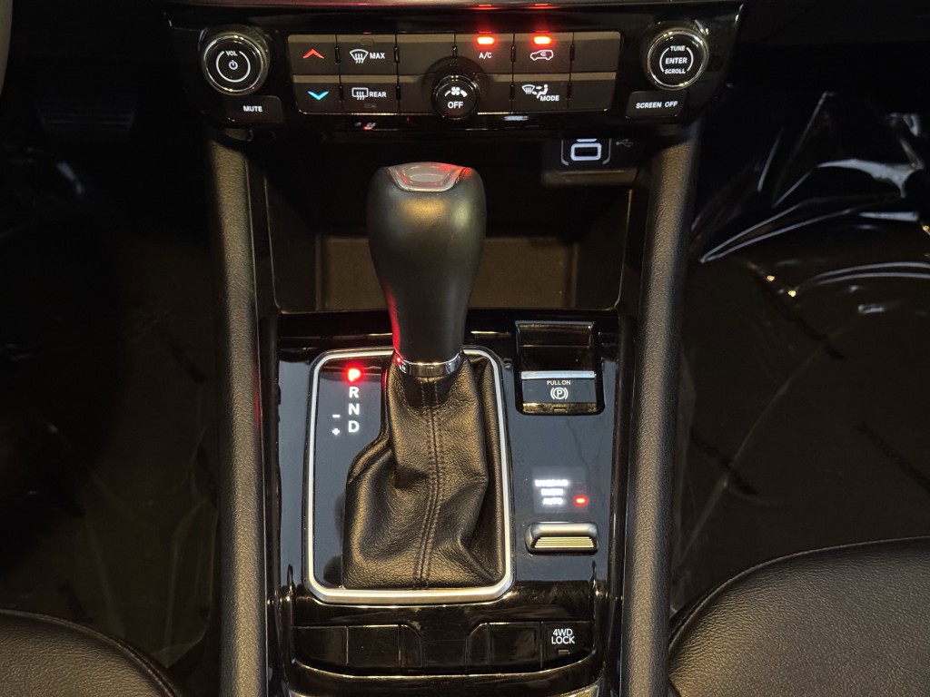2025 Jeep Compass Image 21