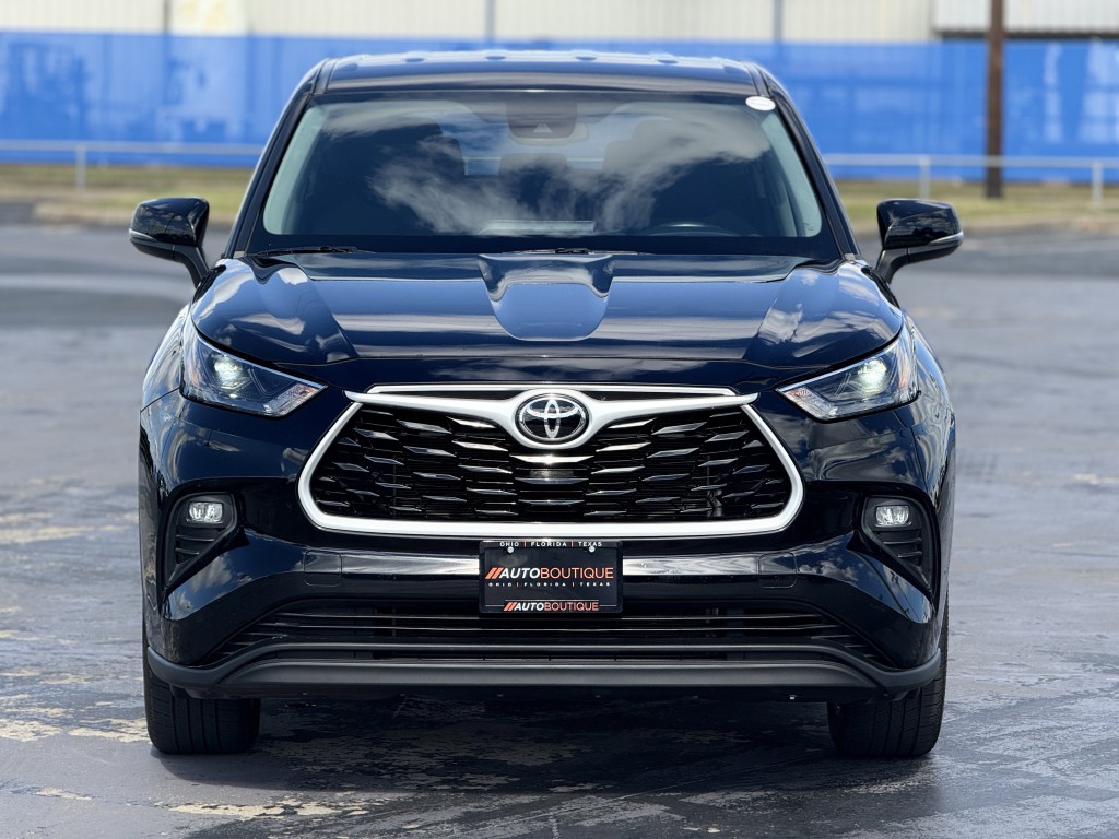 2022 Toyota Highlander Image 6
