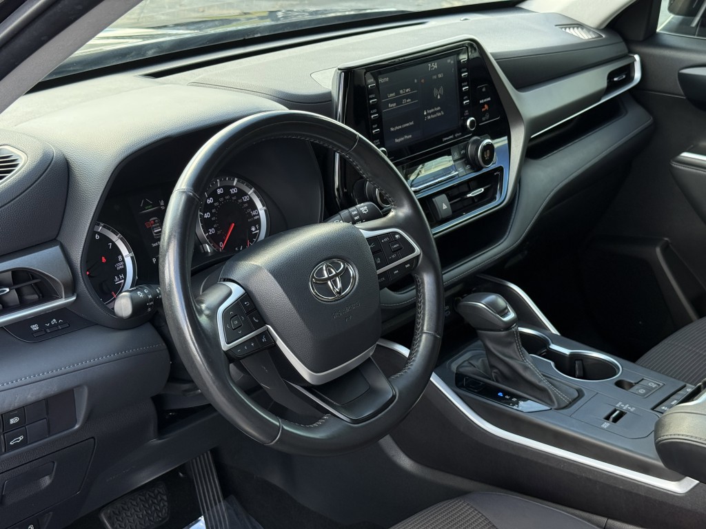 2022 Toyota Highlander Image 13
