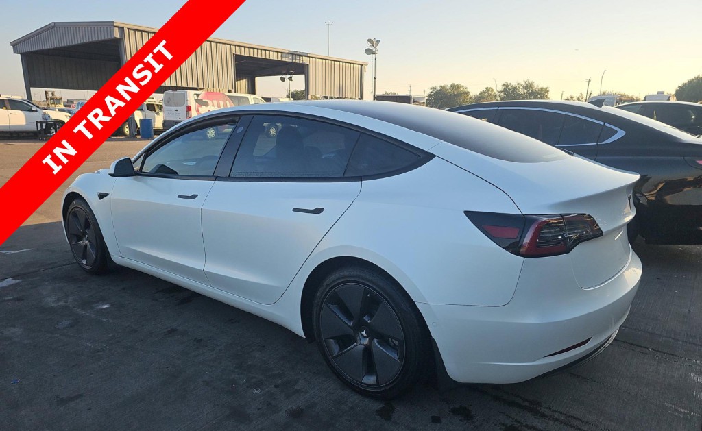 2021 Tesla Model 3 Image 7